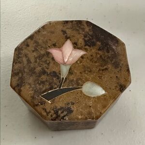 Vintage Hand Carved Soap Stone Mother of Pearl Inlay Trinket Jewelry Bx Hexagon